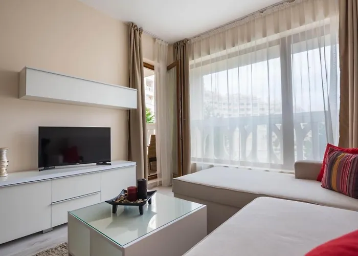 Stoyanov South Bay -